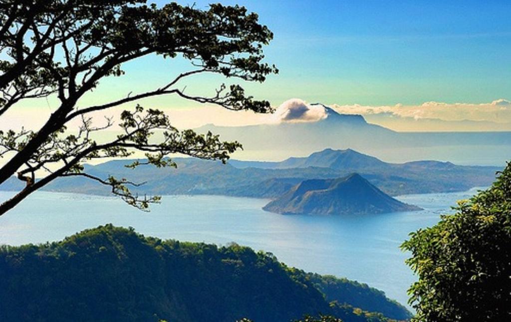 Tagaytay View Photo by Booking.com